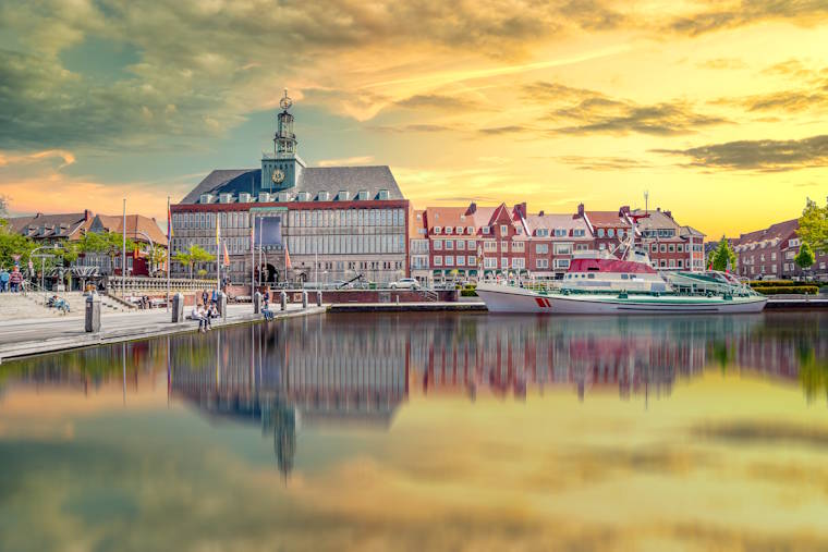 Hafen, Emden